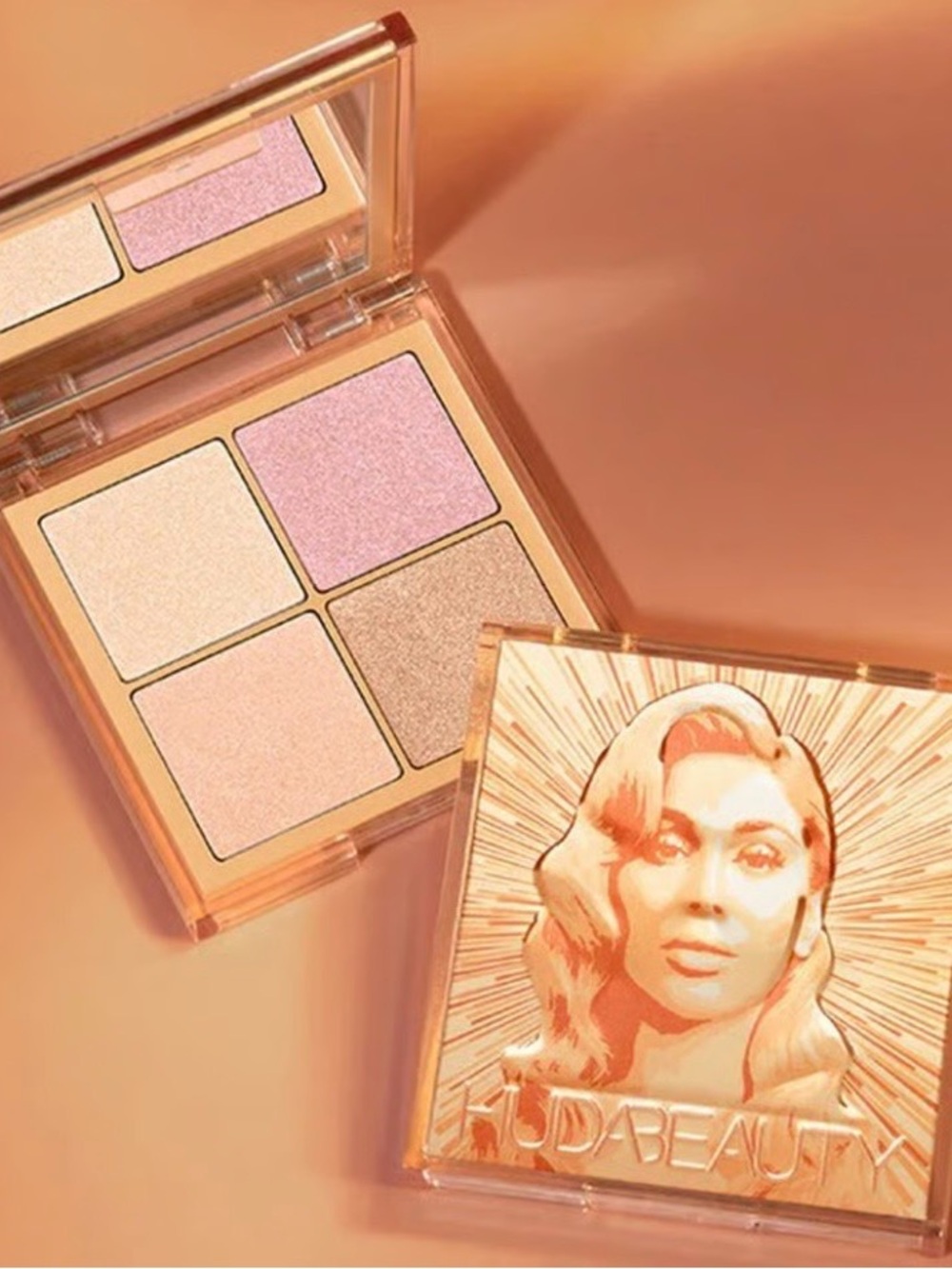 HUDA BEAUTY Light Glow Obsessions Face Palette